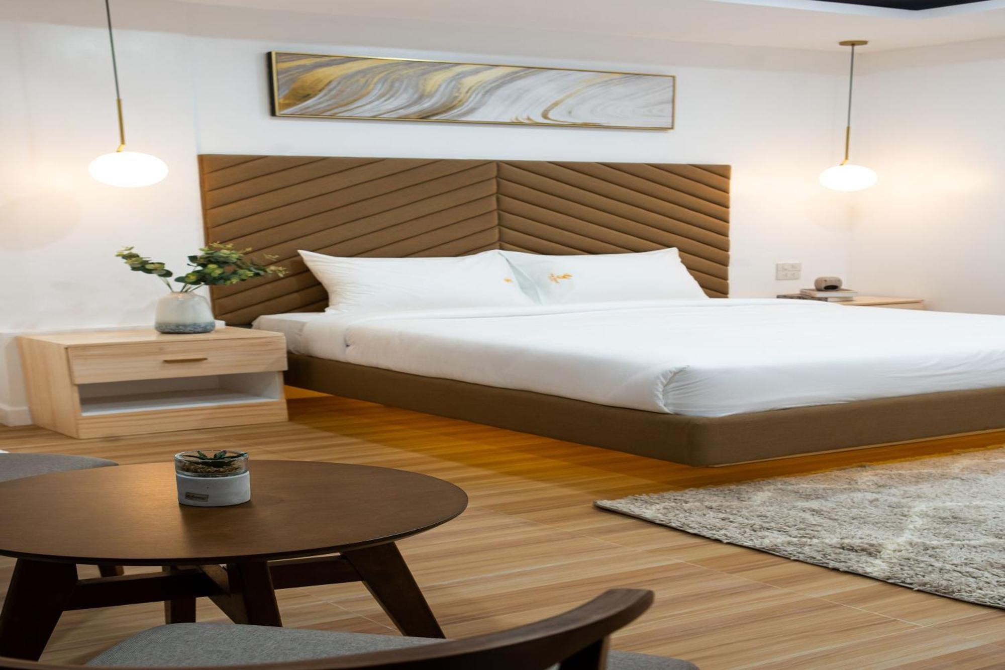 The Glend Hotel Iloilo Passi Екстериор снимка