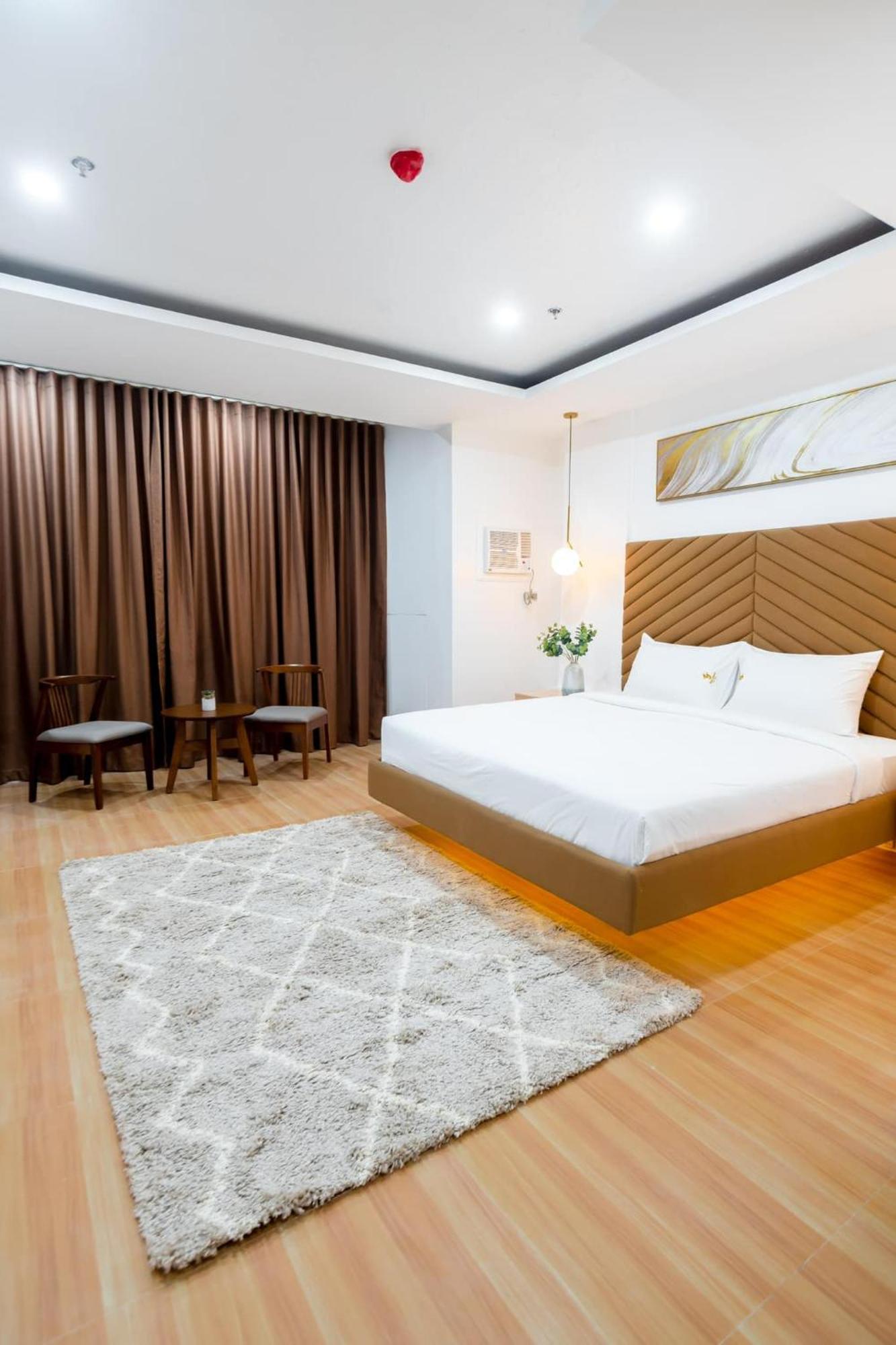 The Glend Hotel Iloilo Passi Екстериор снимка